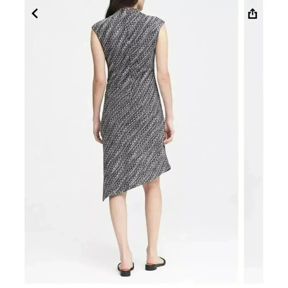 NWT Banana Republic Tweed Black/White Asymmetrical Midi Dress Womens Size 4 NWT - Picture 2 of 9